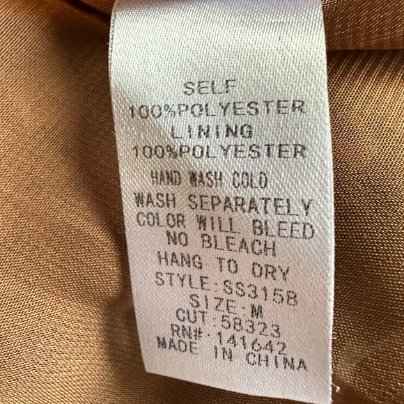 🐆 She + Sky Leopard Print Pleated Blouse Medium Flowy Tank - Picture 4 of 7